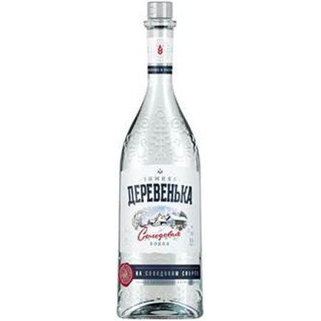 Водка Зимняя деревенька на спирте Альфа 40% 0,7л Россия