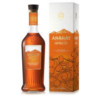 Напиток спирт Арарат Априкот 30% 0,5л ПУ Армения