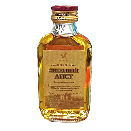 Настойка горькая на коньяке Янтарный аист 40% 0,1л Россия
